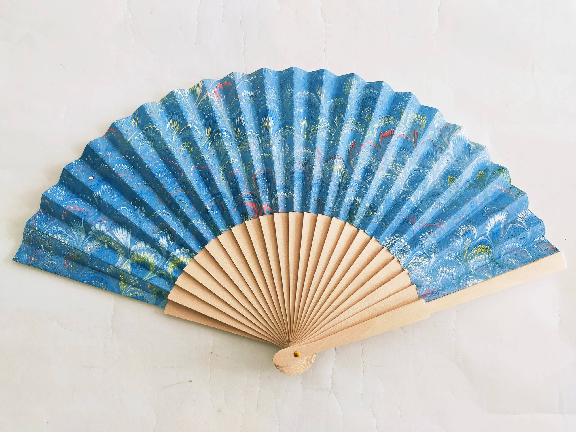 Hand marbled fan: Turquoise