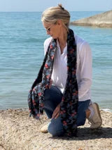 Wool Scarf Priory Vine